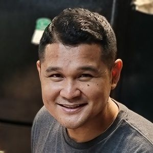 Meet your Posher, Henson